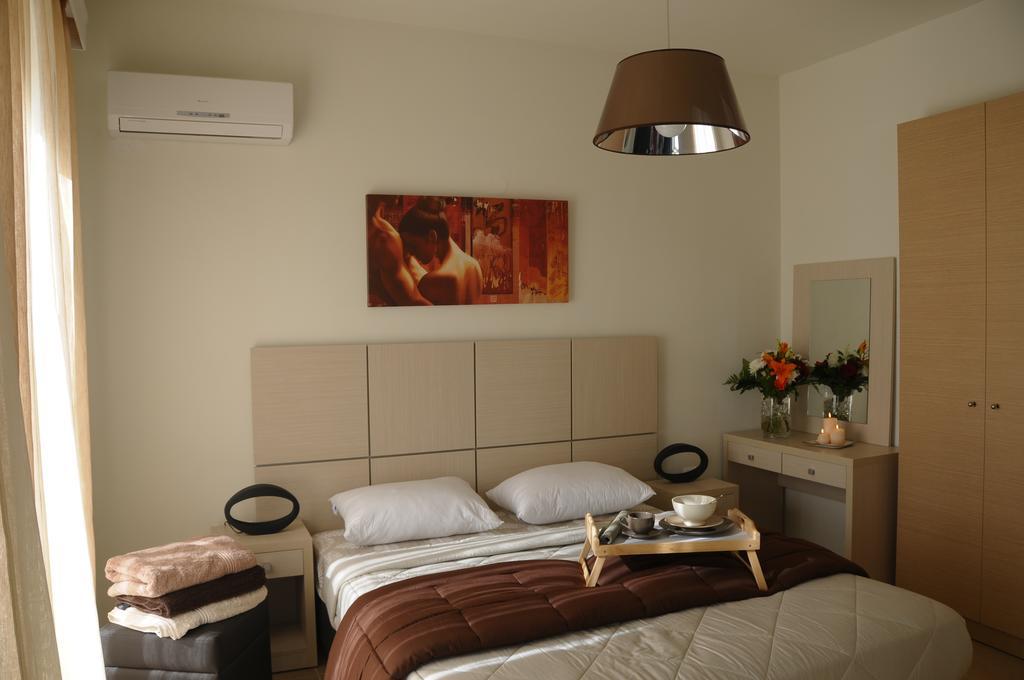 Next To Haraki Beach , Taverns Bars & 10 To Lindos Номер фото