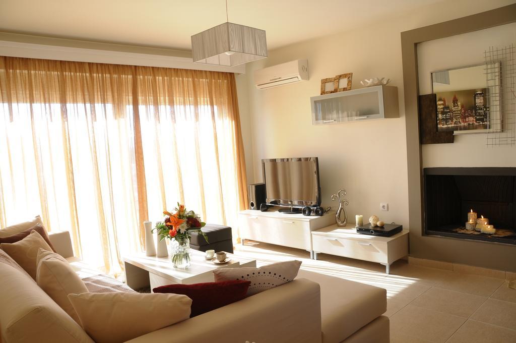 Next To Haraki Beach , Taverns Bars & 10 To Lindos Номер фото